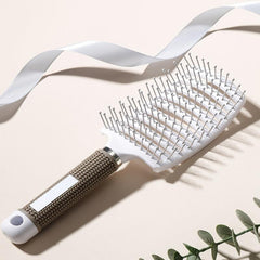 Curved Vented Detangler Brush for Wet and Dry Hair