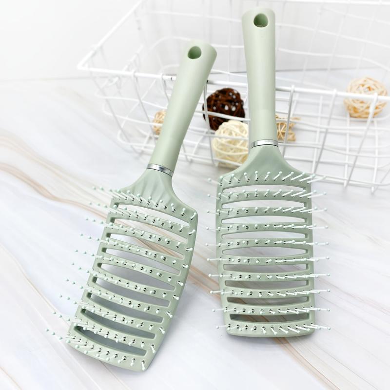 Curved Vented Detangler Brush for Wet and Dry Hair
