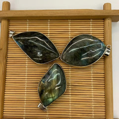 2pcs Labradorite Stone Pendant Flash Stone Pendant DIY Gift Decor