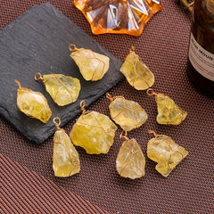 Yellow Crystal Jade Wire Pendant Necklace 1pc