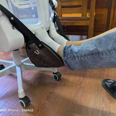 Inflatable Foot Cushion for Long Distance Travel