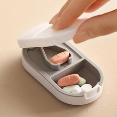 1pc Travel Pill Box One Week Moisture-proof Storage Box with Pill Cutter