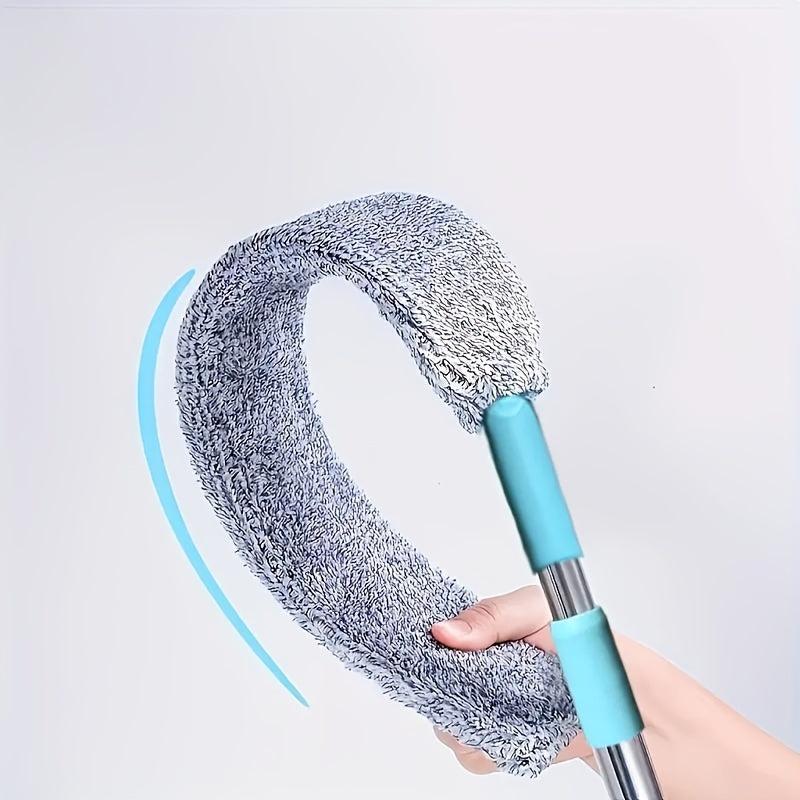Retractable Microfiber Duster for Hard to Reach Areas
