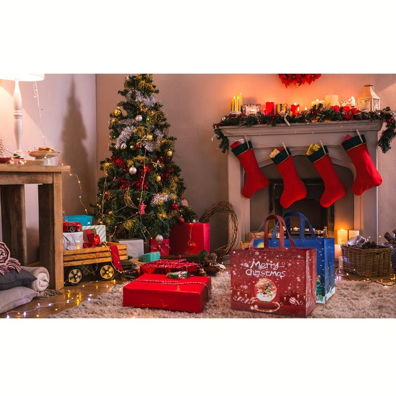 4pcs Christmas Gift Bags Waterproof Reusable Handbags for Gift Packaging