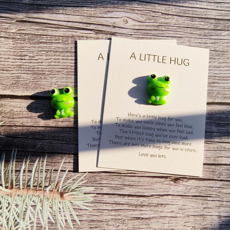 Pocket Hug Resin Animal Decoration with Encouraging Greeting Card