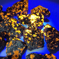 Natural Flame Stone Fluorescent Soda Raw Stone Mineral Specimens
