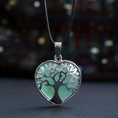 Natural Stone Crystal Agate Heart Pendant Necklace with Life Tree Charm