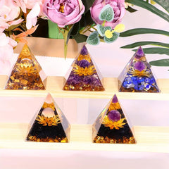 Crystal Stone Pyramid Healing Crystal Orgonite Pyramid For Relieve Stress