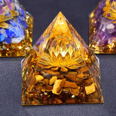Crystal Stone Pyramid Healing Crystal Orgonite Pyramid For Relieve Stress