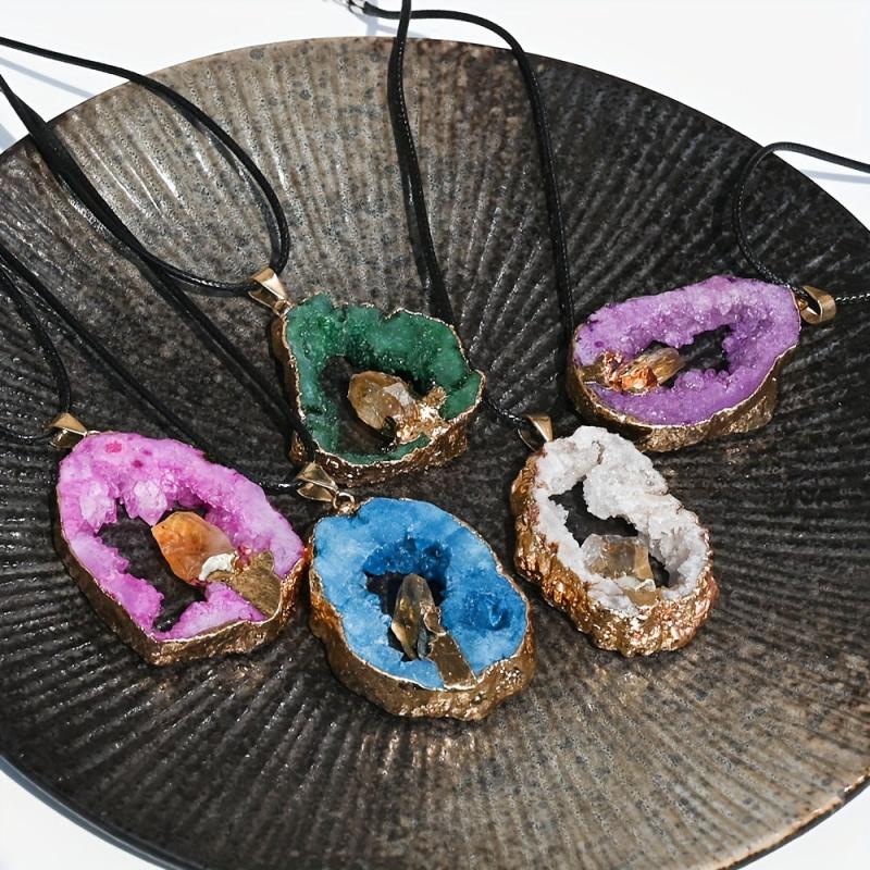 Natural Crystal Cave Agate Hollow Raw Stone Slice Pendant Necklace