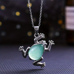 Natural Crystal Quartz Frog Pendant Necklace