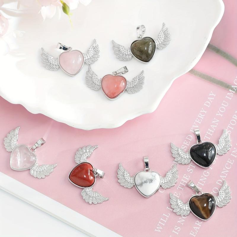 Heart Shaped Crystal Pendant Necklace Natural Quartz Stone Pendant Necklace