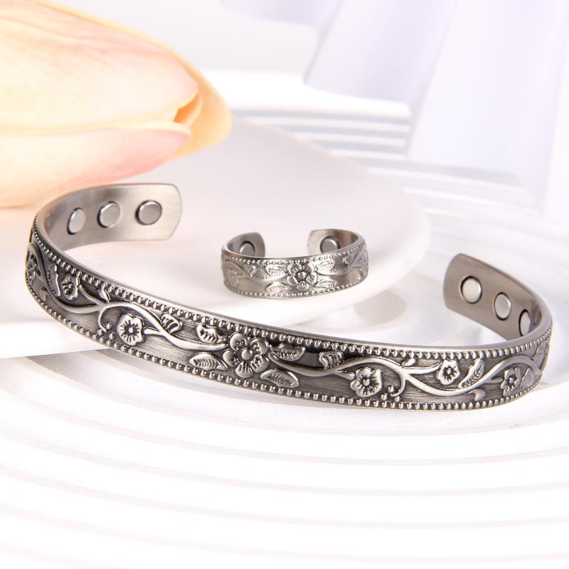 Copper Bracelet Magnetic with 6X Strength Magnets Adjustable Size