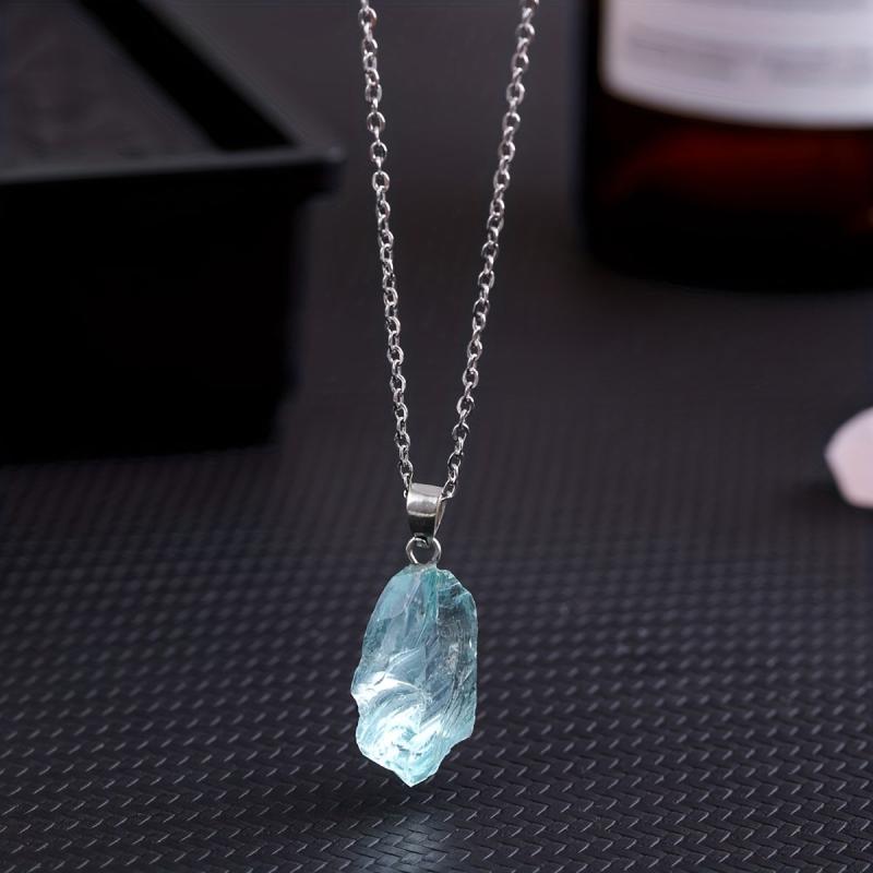 10pcs Random Irregular Raw Stone Pendant Ore Crystal Chakra Healing Wiccan DIY
