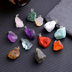 10pcs Random Irregular Raw Stone Pendant Ore Crystal Chakra Healing Wiccan DIY