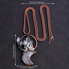Retro Crystal Leaf Crescent Pendant Necklace for Mothers and Girlfriends