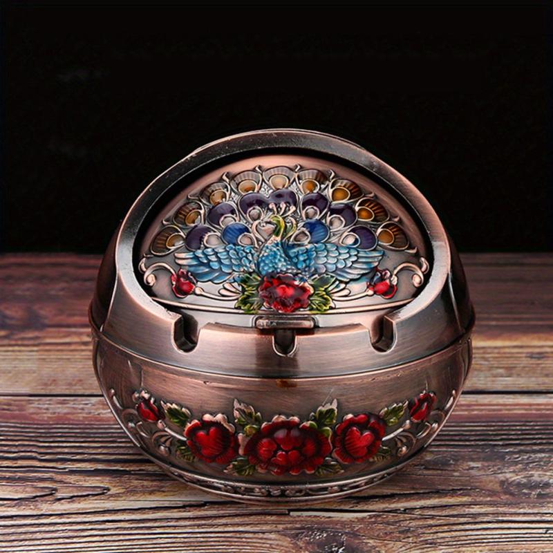 European Vintage Ashtray Sphere Alloy Ashtray With Lid