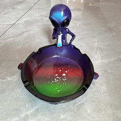 Alien Style Resin Ashtray Portable Starry Sky Ash Tray Desktop Adornment