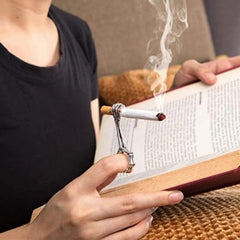 Hand Bone Smoking Ring Cigarette Holder Thick Smoke Rack Holder Clip