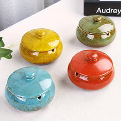 Retro Ceramic Ashtray with Lid Home Decor Hotel Bar Office Gift