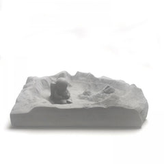 Astronauts In The Moon Theme Decorative Ashtray