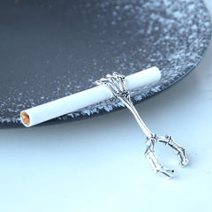 Alloy Steel Cigarette Ring Holder Hand Bones Cigarette Rack