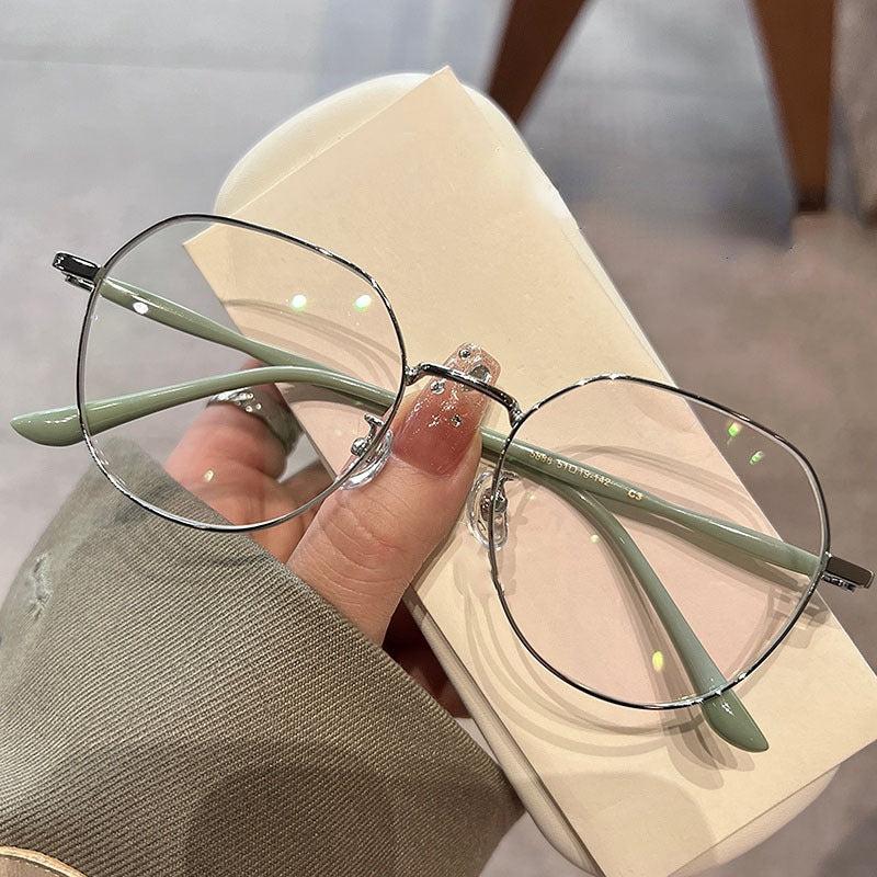 Oval Thin Frame Glasses Light and Protect Eyes Men's Glasses Outdoor Travel