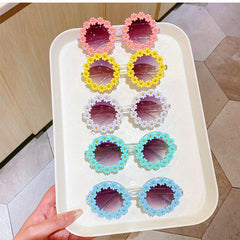 2PCS Daisy Flower Glasses Decoration for Daily or Travel Use