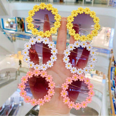2PCS Daisy Flower Glasses Decoration for Daily or Travel Use