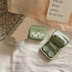Portable Girly Heart Lens Storage Box