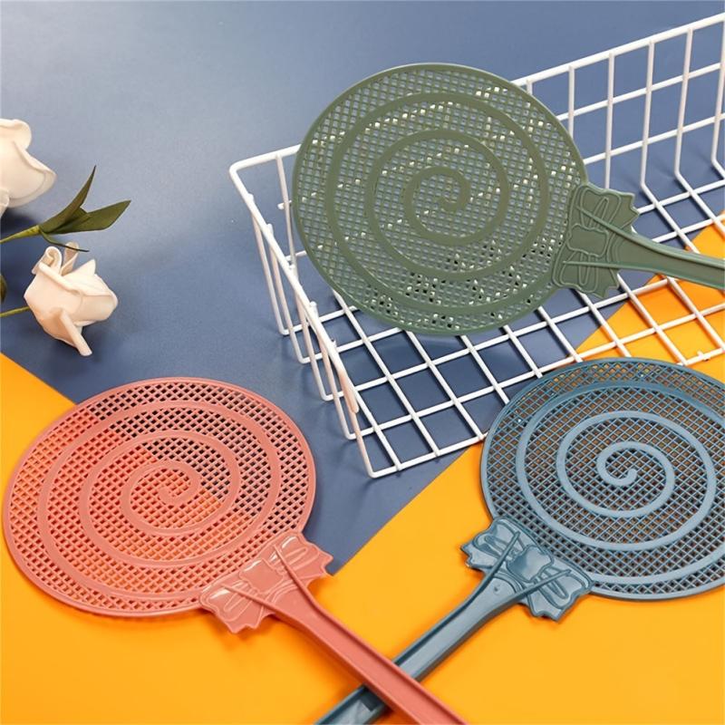 Durable Plastic Fly Swatter with Extended Long Handle for Summer Mosquitoes