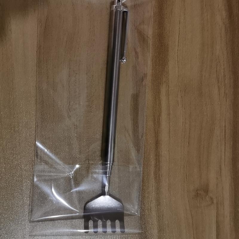 Adjustable Back Scratcher Stainless Steel Telescopic Anti Itch Claw Massager