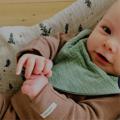 Solid Snap Button Soft Triangle Baby Bibs