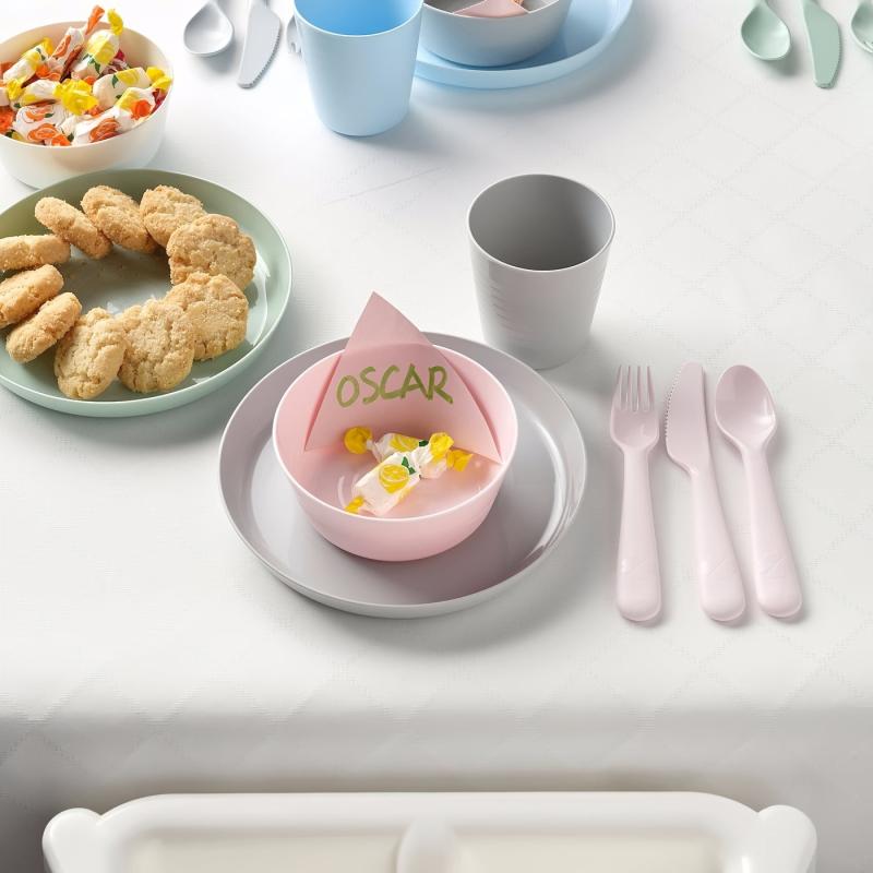 18pcs Kids Plastic Utensils Light Macaroons BPA-Free 6 Colors 1-12 Years Old