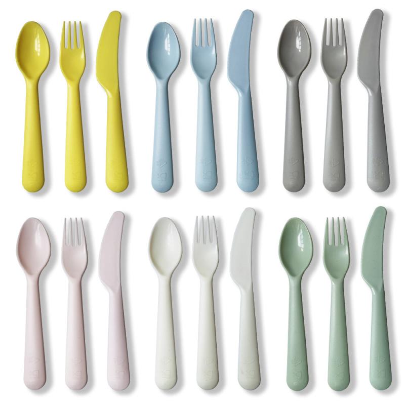18pcs Kids Plastic Utensils Light Macaroons BPA-Free 6 Colors 1-12 Years Old