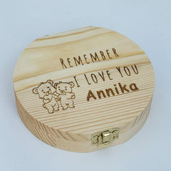 Personalized Baby Keepsake Box Natural Wood Annika & Bear Illustration