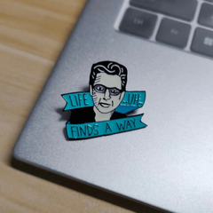 Smart Life Brooch Pin