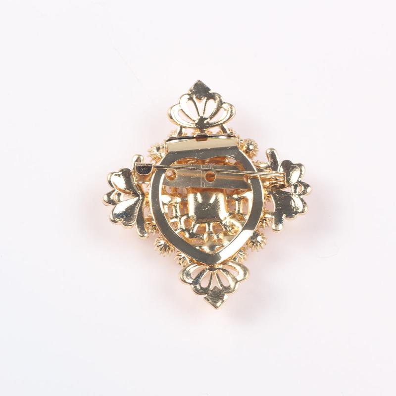 Vintage Baroque Court Antique Pearl Brooch