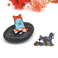 Playing Napping Cat Zinc Alloy Brooch For Party