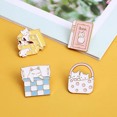 Cartoon Cat Alloy Brooch Funny Little Cat Animal Badge Bag Clothing Pins