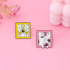 Geometric Frame Ornament Brooch