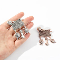 Retro Brooch Knitted Sweater Polished Yarn Ball Pendant Clothing Corsage