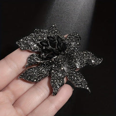 Rhinestone Inlaid Seagrass Brooch Party Banquet Dress Jewelry