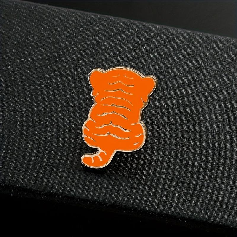 Creative Little Tiger Brooch Cartoon Badge Metal Accessory