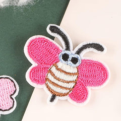 6pcs Multicolor Bee Embroidered Patch Random