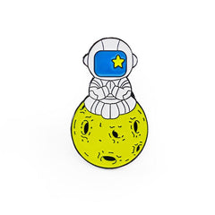 Creative Space Skateboard Alien Eye Brooch