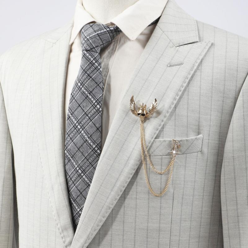 Men's Flying Skull King Tassel Rhinestone Brooch