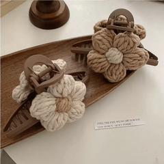 Knitted Floral Hair Clip Strong Hold Grip Hair Jaw Clip For Thick Hair