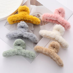 3pcs Women Hair Claw Plush Clip Fall Winter Solid Acrylic Furry Accessories