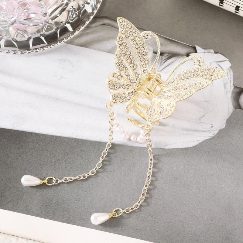 Butterfly Faux Pearl Hair Claw Clip with Tassel Chain Rhinestone Hair Accessory